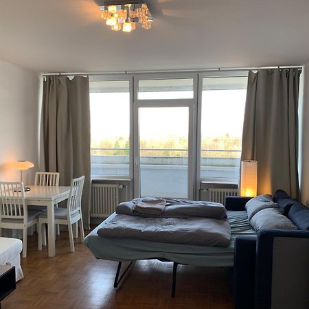 Business Messe Apartment & Wellness Spa Düsseldorf Dış mekan fotoğraf