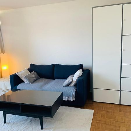 Business Messe Apartment & Wellness Spa Düsseldorf Dış mekan fotoğraf